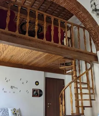 Casa Armonia شقة ليفورنو